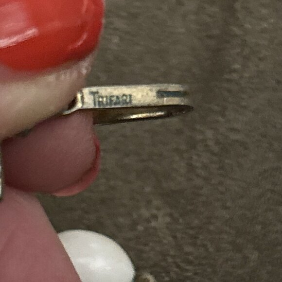 Vtg Double Str 1950’s Crown TRIFARI White Lucite & Gold Bead Necklace Adj Double - Picture 5 of 6